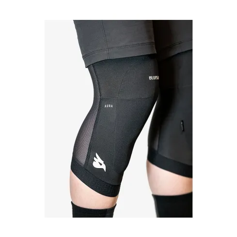 BLUEGRASS Aura Knee Knee guard L Black   