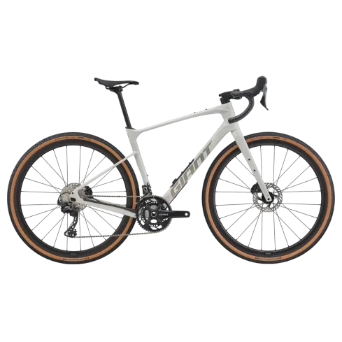 Giant Revolt Advanced 0